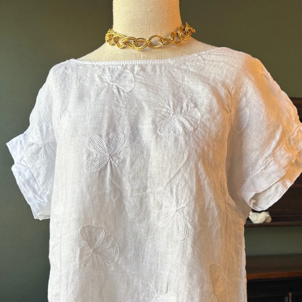 Gorgeous White Italian Linen Embroidered Top - Picture 9 of 14